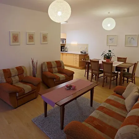 Lägenhet Apartmany Branickov *